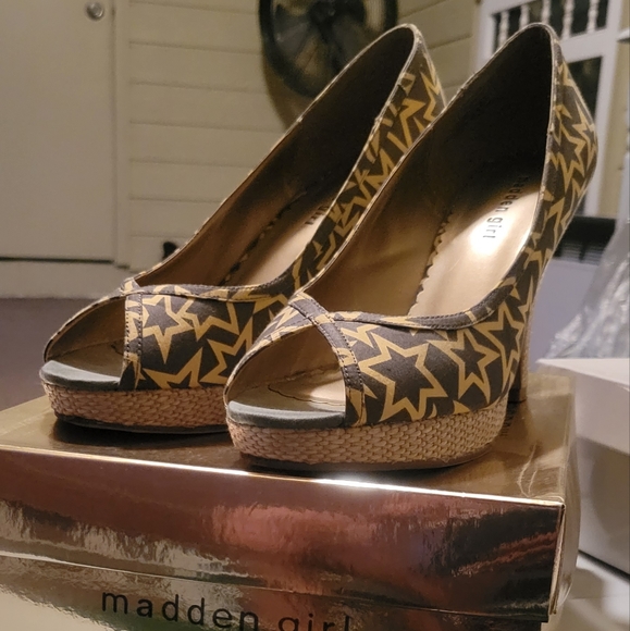 Madden Girl Heel - Picture 2 of 4